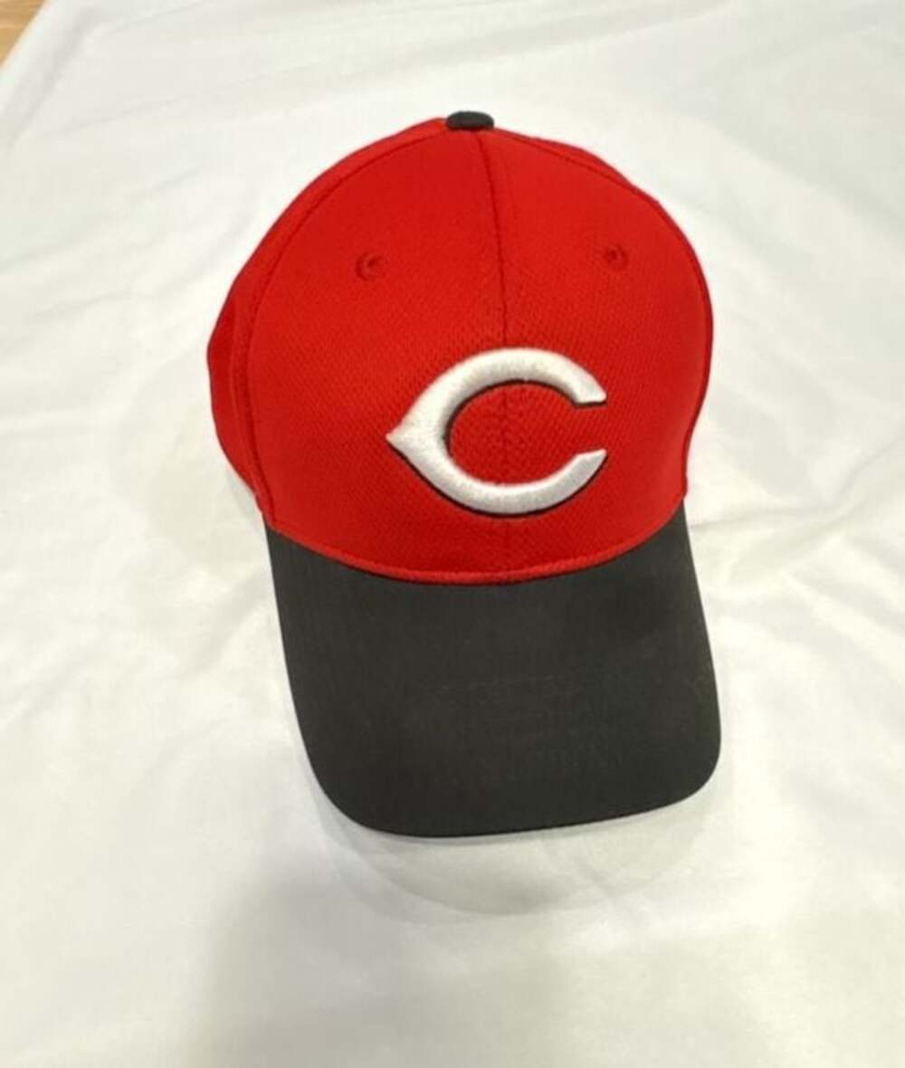 OC Sports Cincinnati Reds Youth MLB Adjustable Baseball Hat Cap Red Black Brim